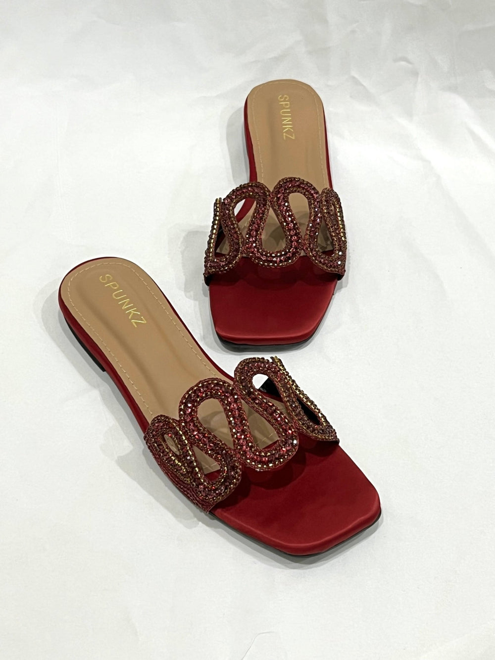 Cross Strap Maroon Slippers - Spunkz