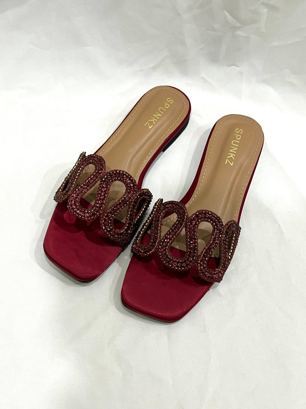 Cross Strap Maroon Slippers - Spunkz