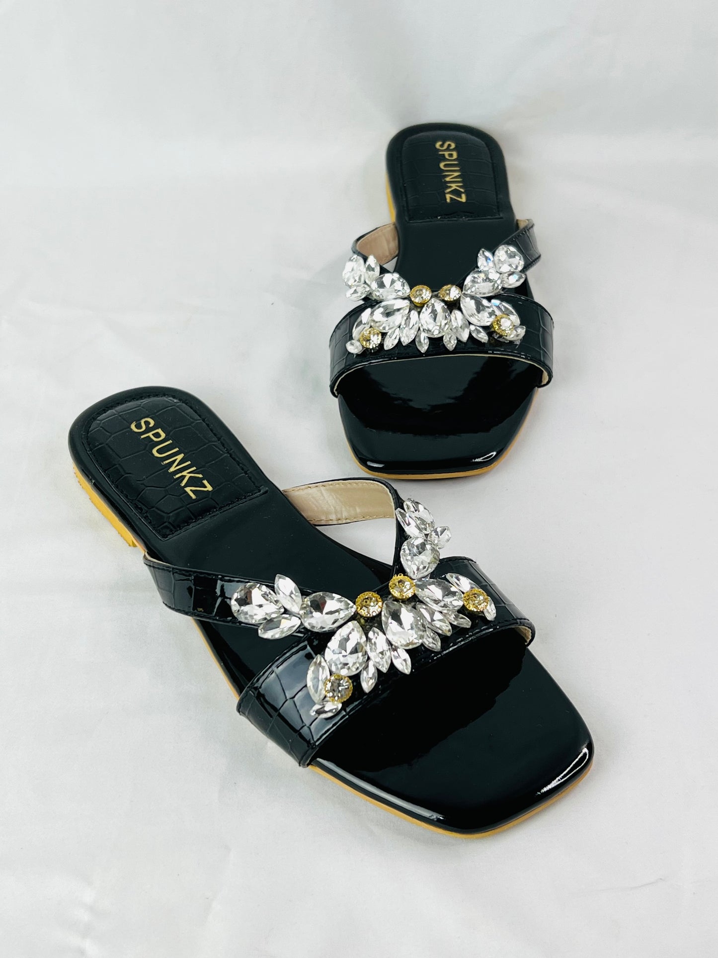 Diamond Stones Slippers