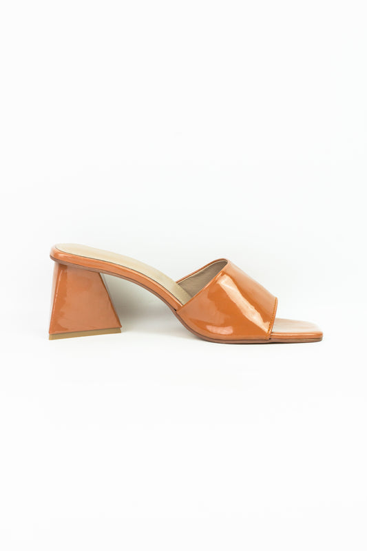 Spunkz Shiny PU Leather Slip-On Women Casual Triangle Heel Sandals - Spunkz