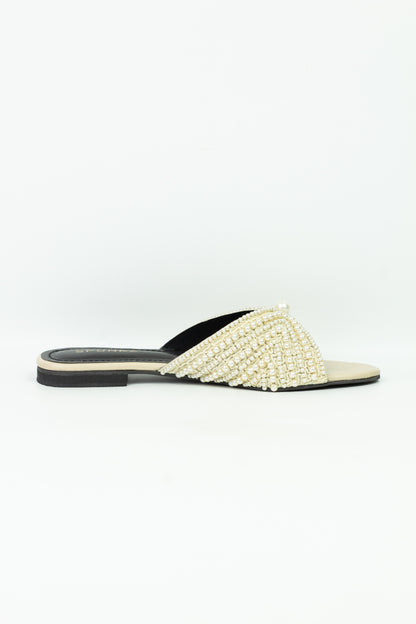 Spunkz Fawn Pearls Embroidery Decor Open Toe Flat Sandals