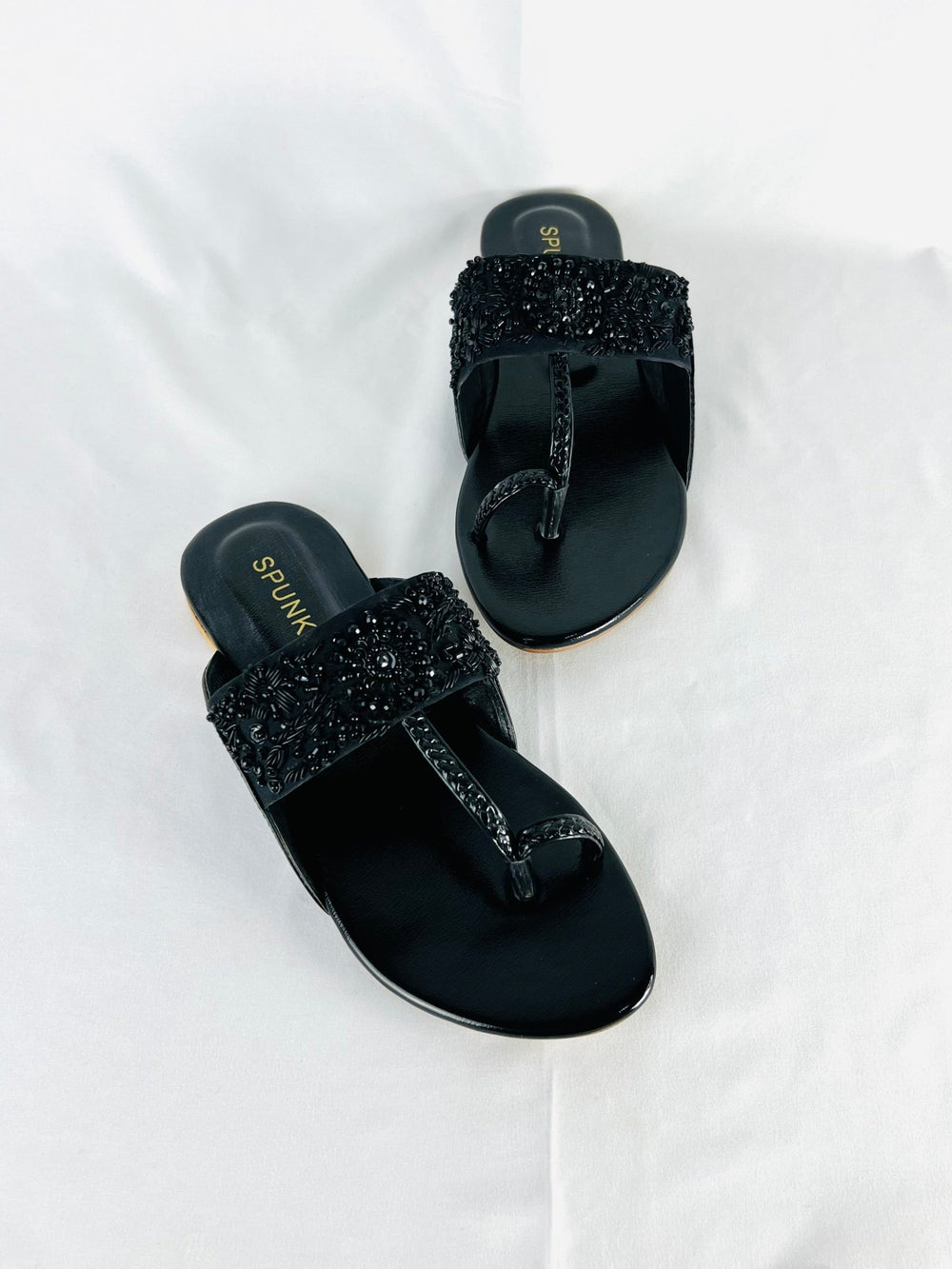 Kolhapuri Chappal (Black) - Spunkz