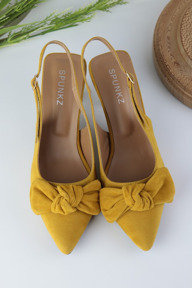 Melina Pointed Toe Mustard Flower Knotted Bow Heel