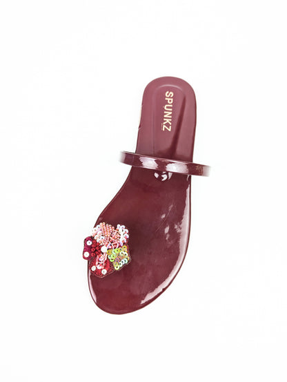 Spunkz Shiny Maroon Floral Toe Ring Fancy Flat Slippers - Spunkz