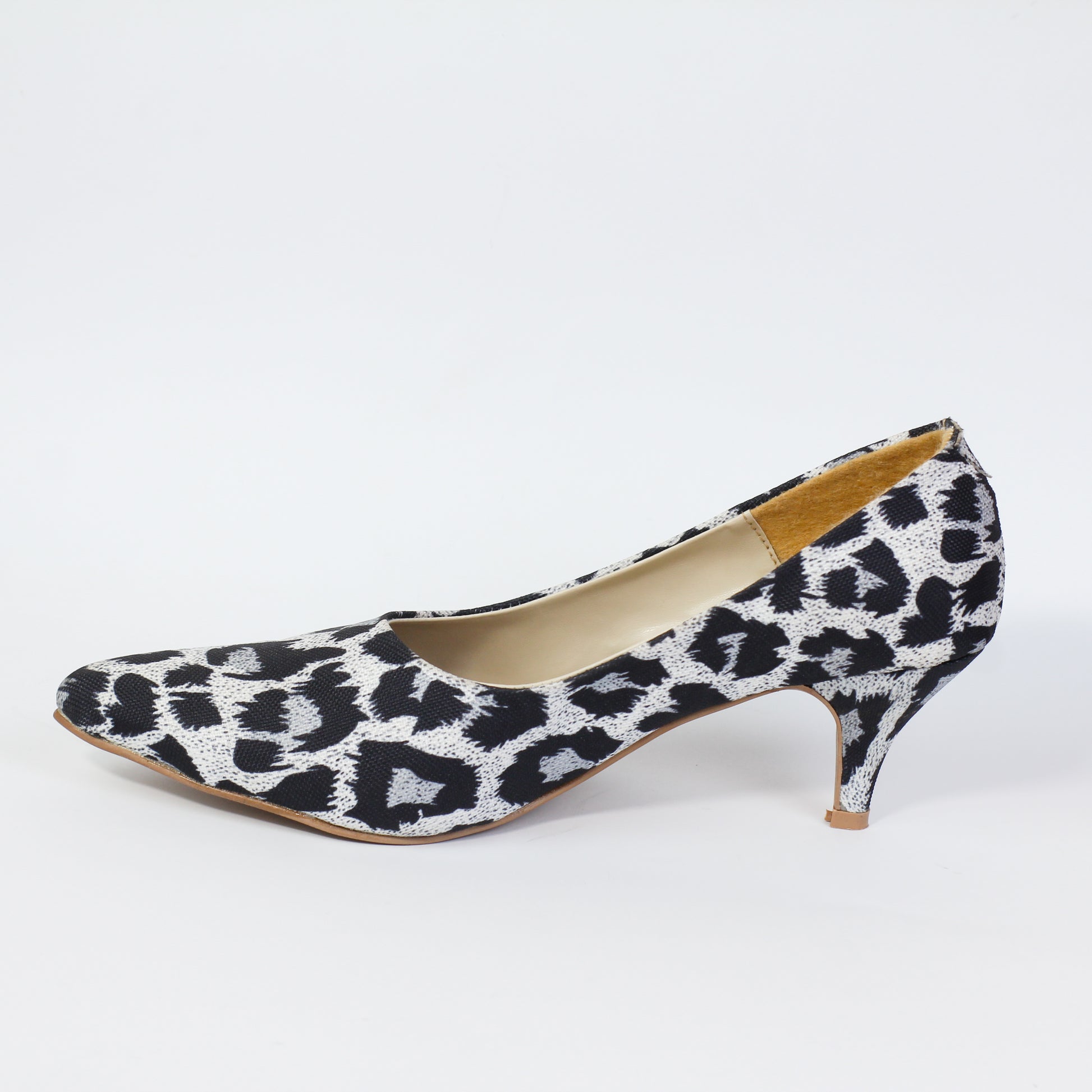 Sissy Leopard Print Black-White Pumps Heels - Spunkz