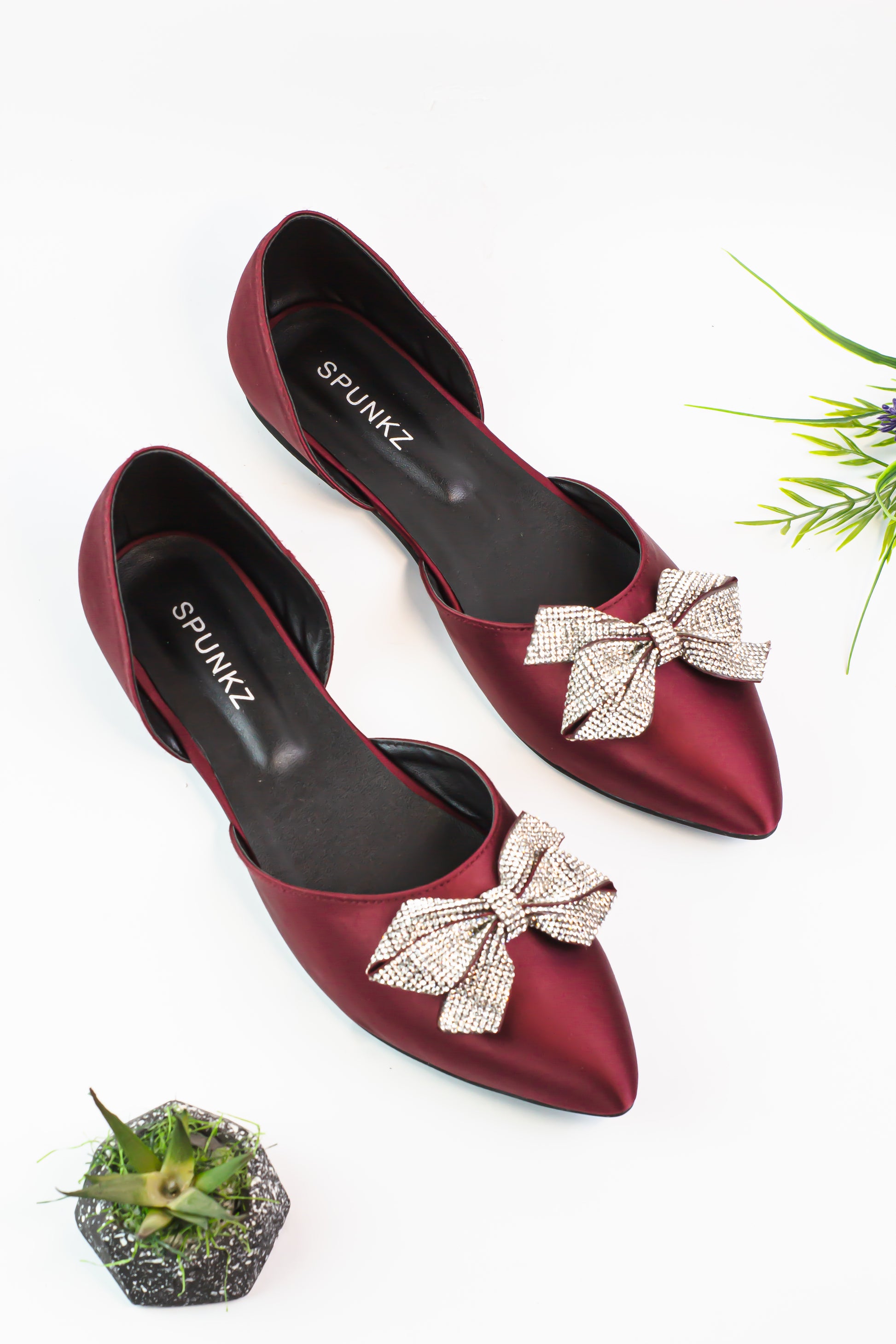 Tanya Rhinestone bow flat pumps - Spunkz