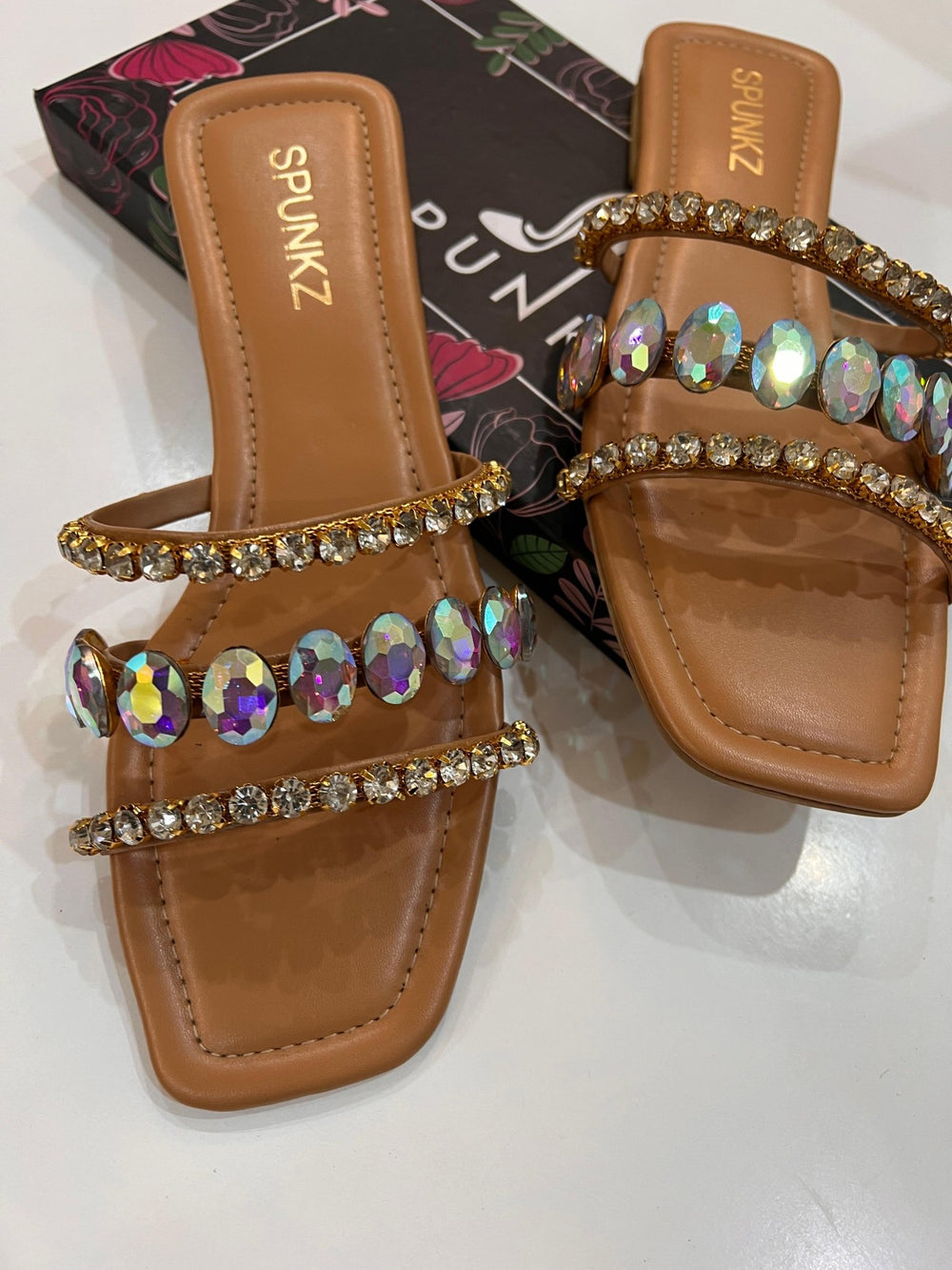 Nageena Multi Stone Slippers - Spunkz