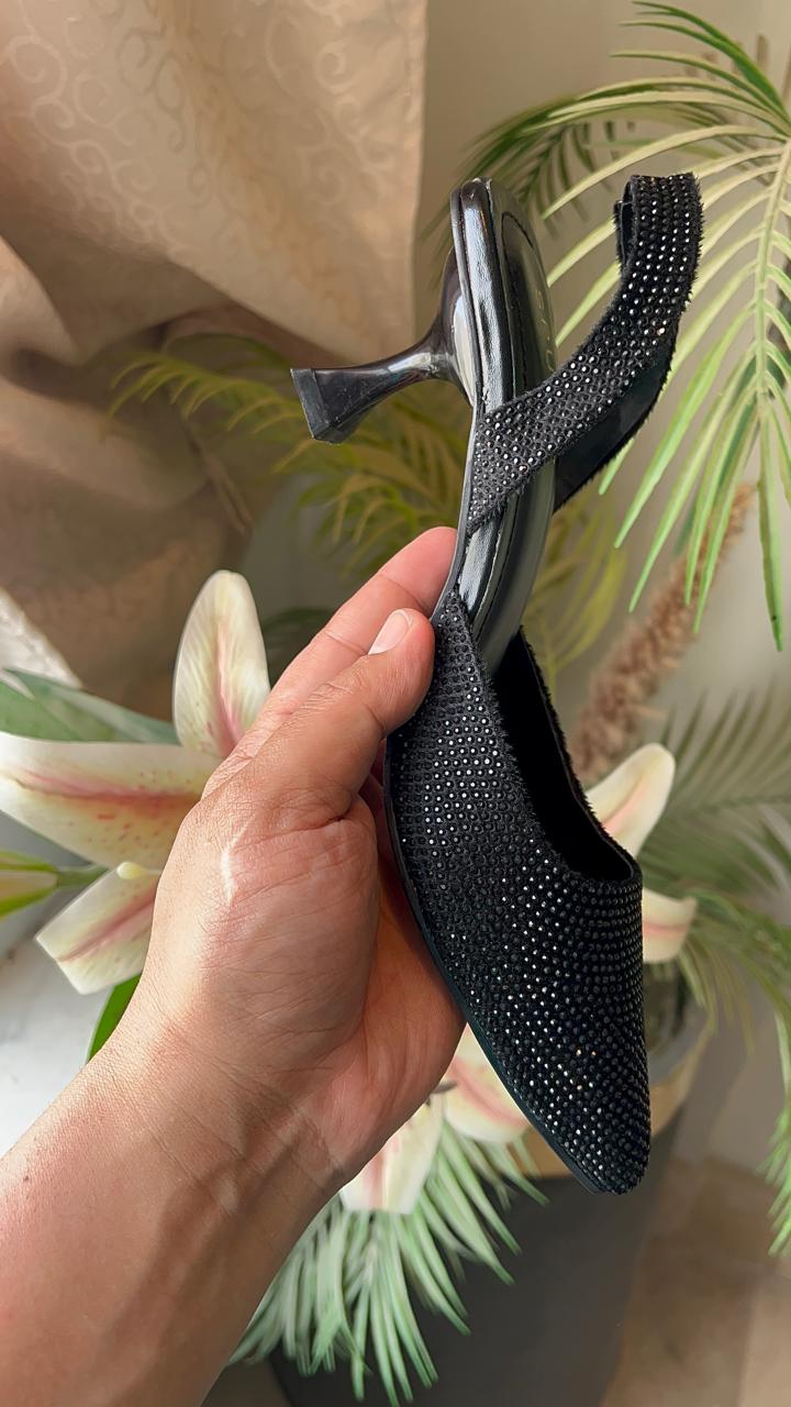 Signature Black 90068