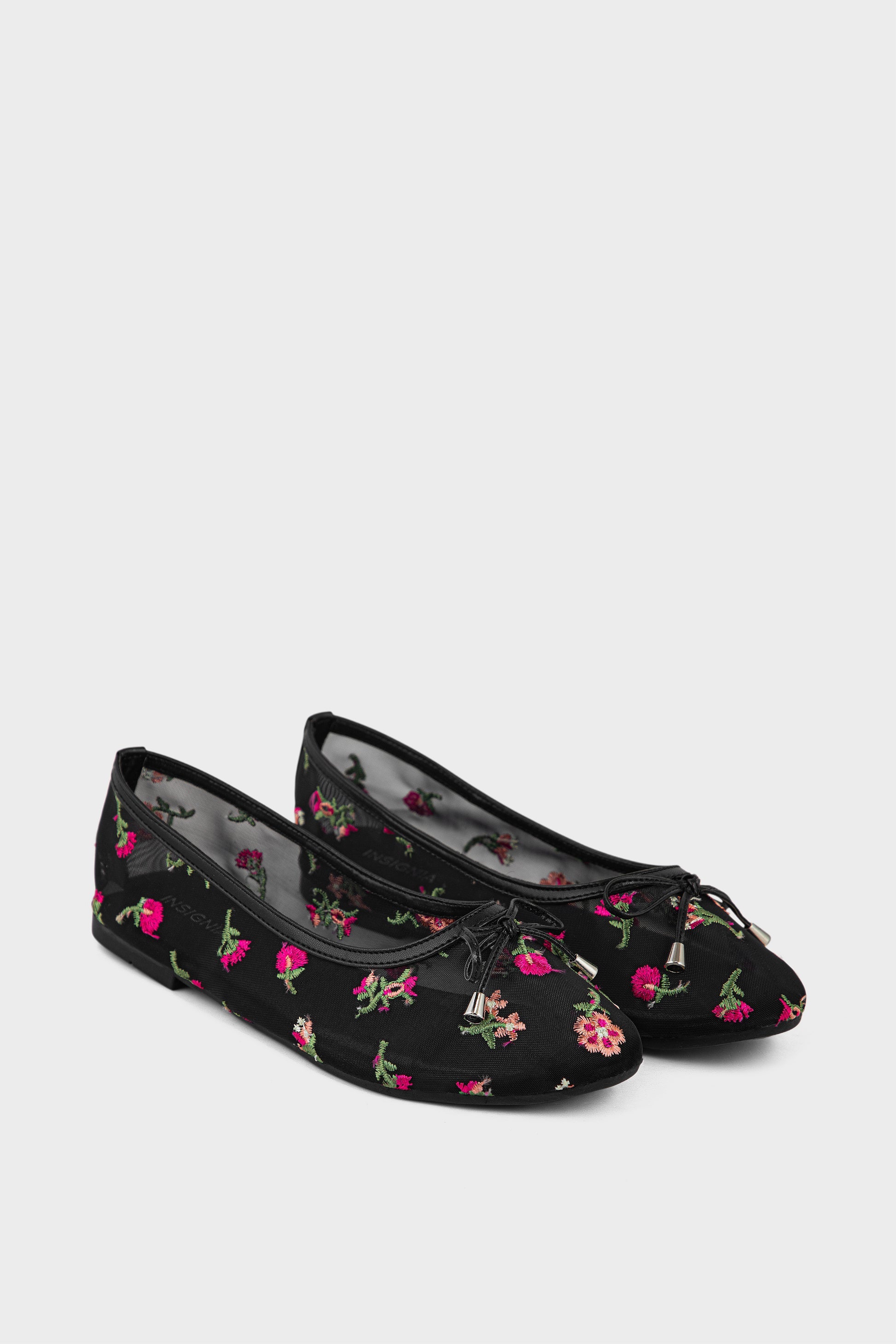 Black Floral Embroidery Ballet Pumps