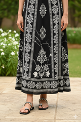 Zoe Black Slip On Flat Sandals (11072)