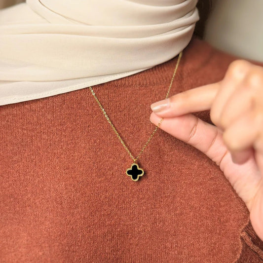 Black Four Leaf Clover Pendant and Studs - Spunkz