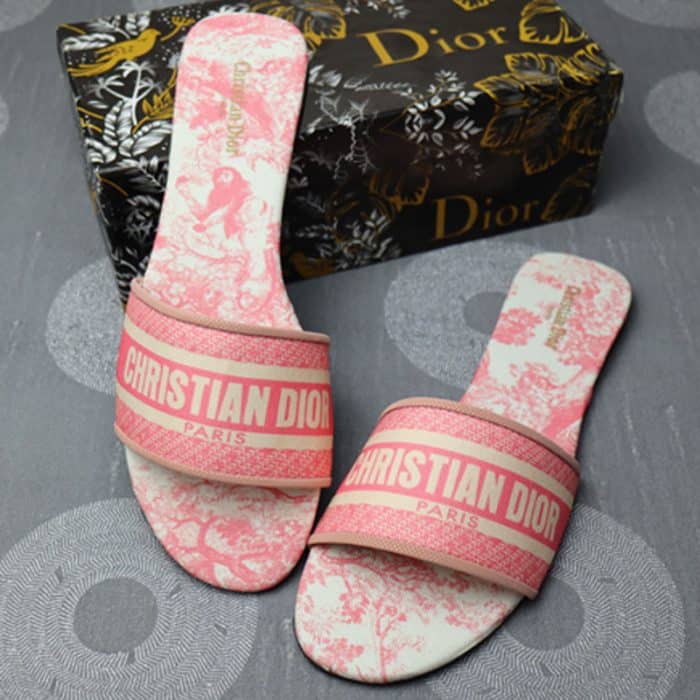 Dway Embroidered Slippers 90370