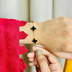 Black Clover Bracelet - Spunkz