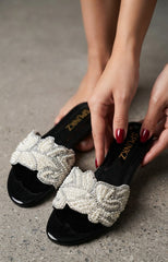 Black Pearls Flat Slides