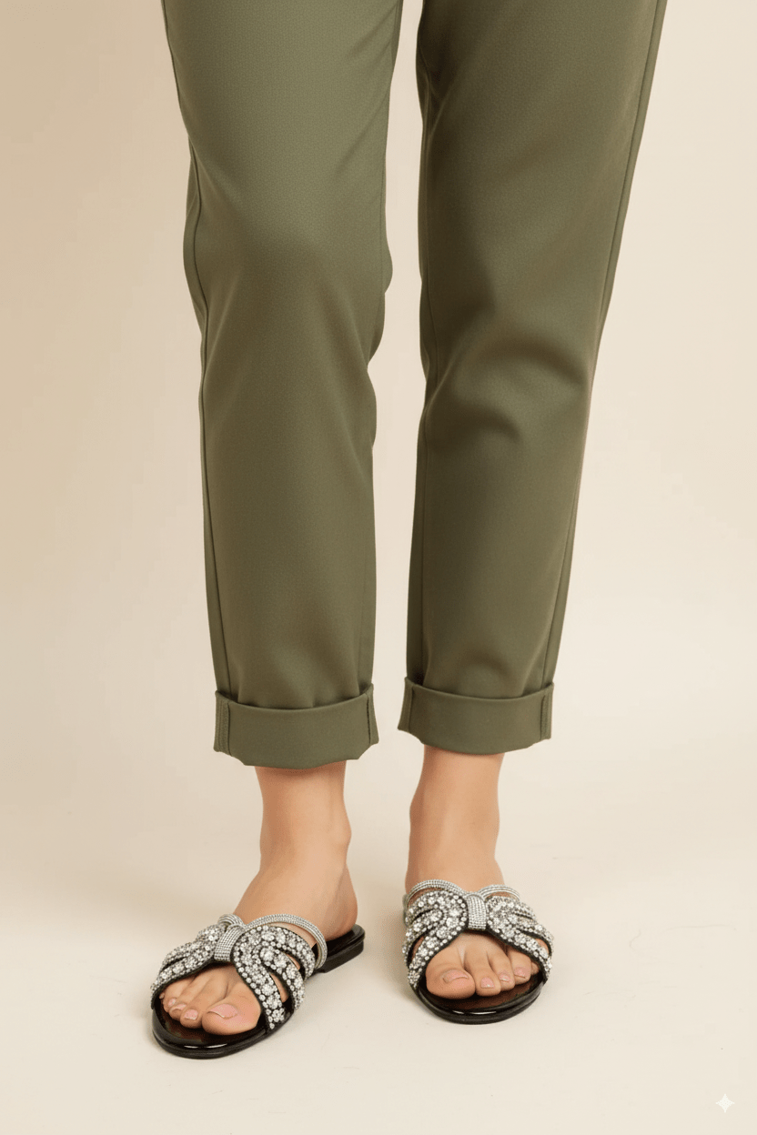 Kali Black Slippers (11037) - Spunkz