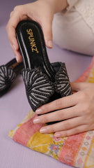 APPLIQUÉS Black