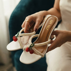 Cherry on top White Heel