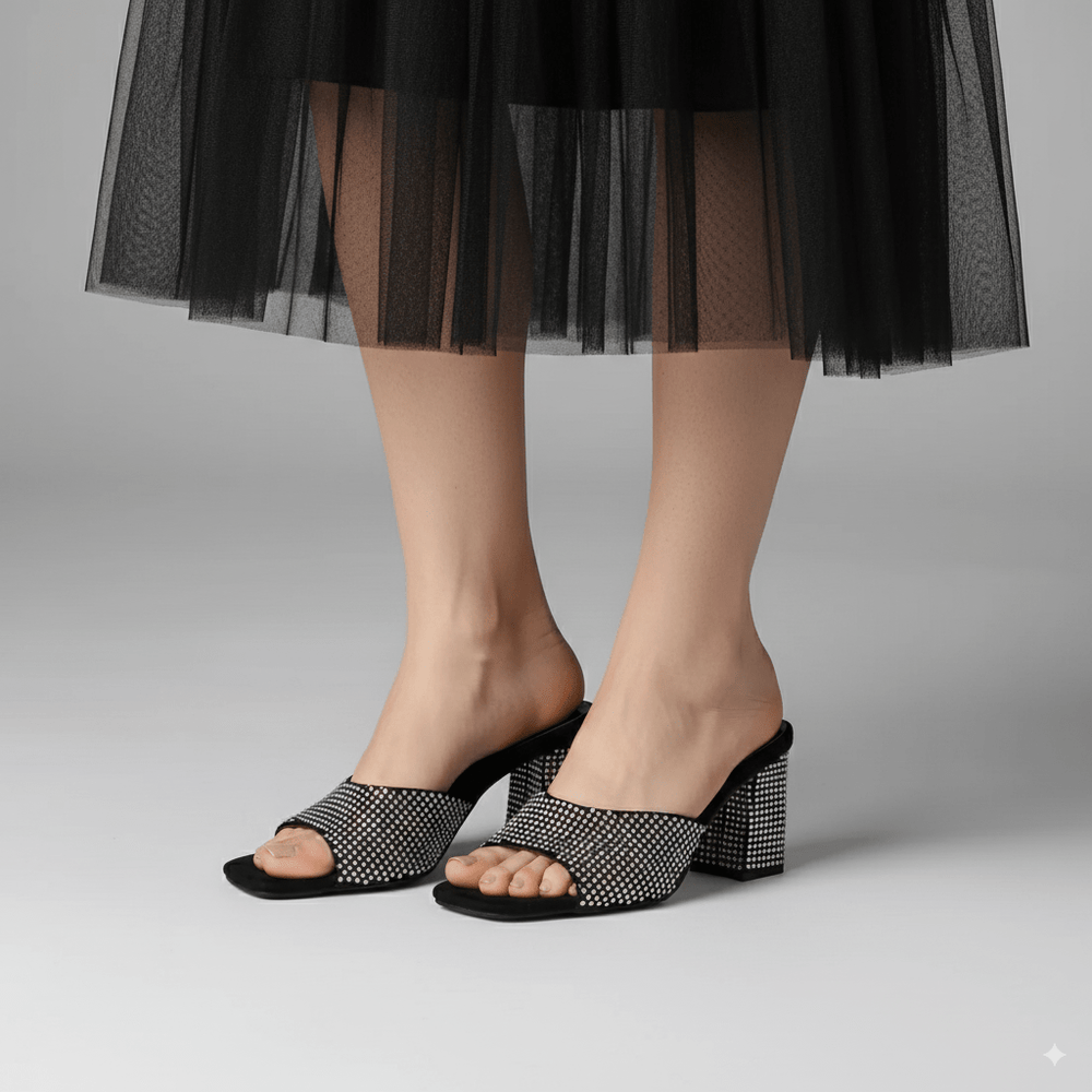 Anja Black (11002) - Spunkz