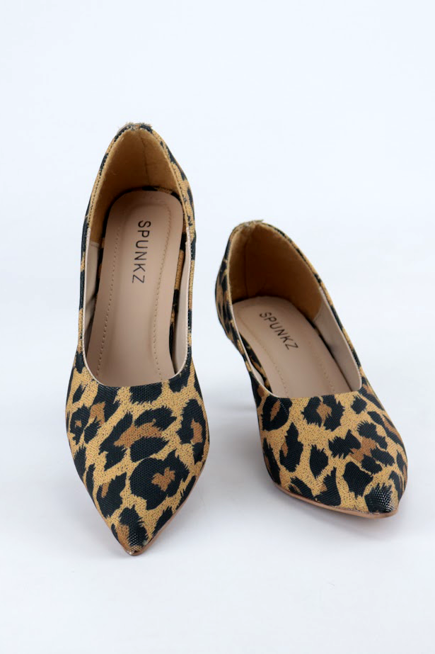 Zelda Leopard-Print Pointed Toe Stiletto Heel Pumps - Spunkz