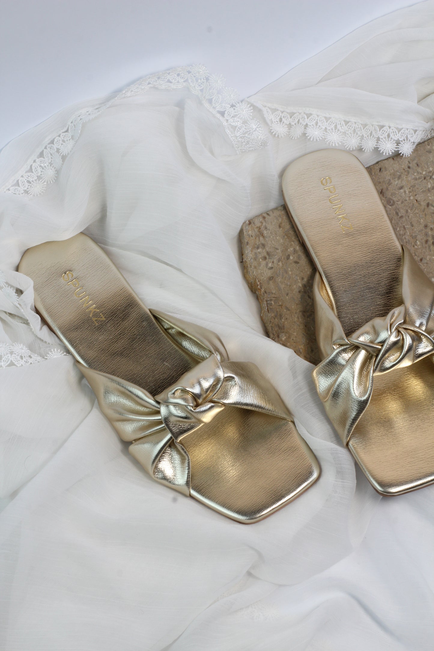 Tinsley Gold Knotted Accent Leather Slide Sandals - Spunkz