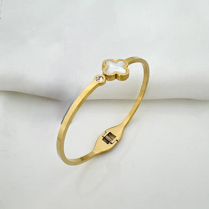 White Clover Bracelet - Spunkz